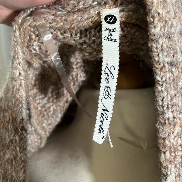 Leo & Nicole cable Knit open front Cardigan - Picture 6 of 7